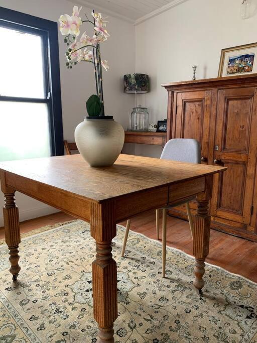 The Town House - Lower Knysna Central Екстер'єр фото
